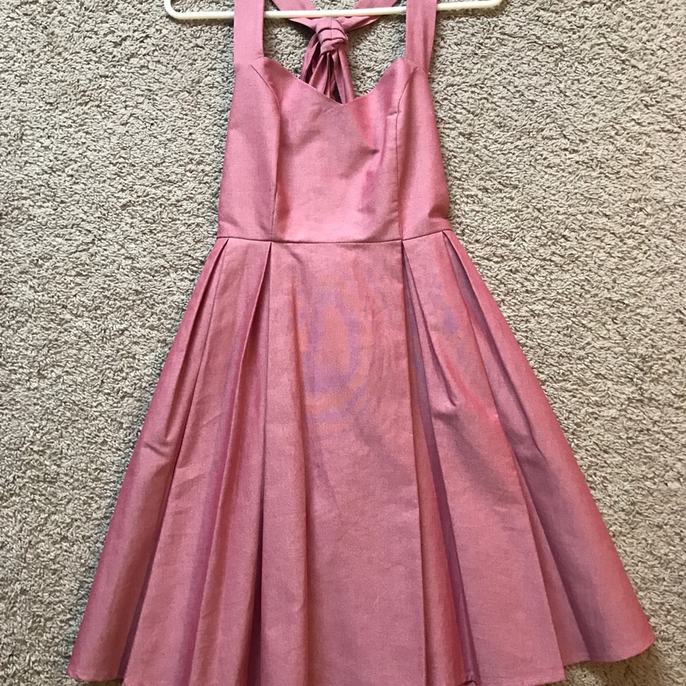 Livingston Oxford Dress - Picture 3 of 6